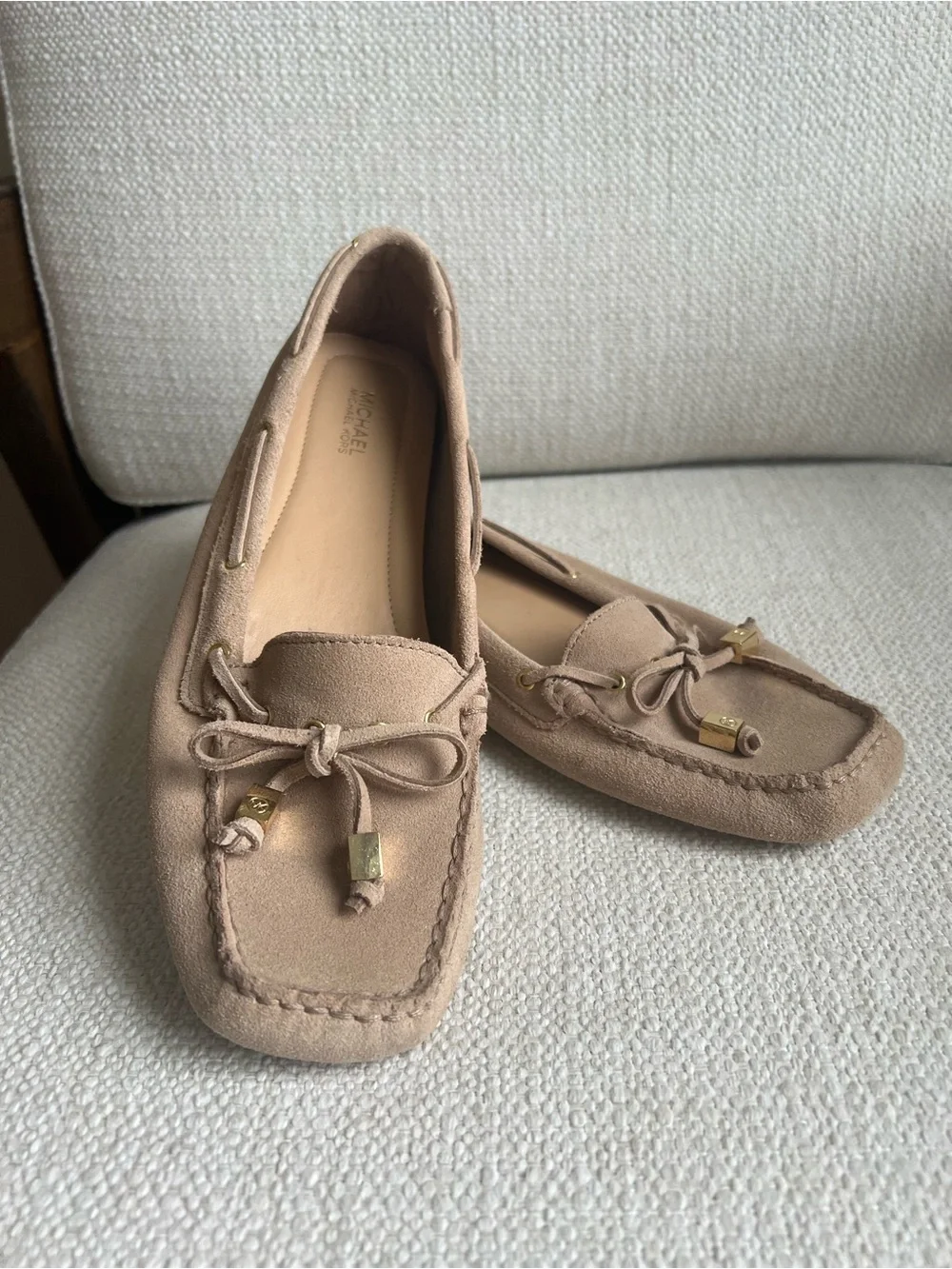Michael Kors Suede Bow-Tie Moccasin Loafers in Taupe US9M